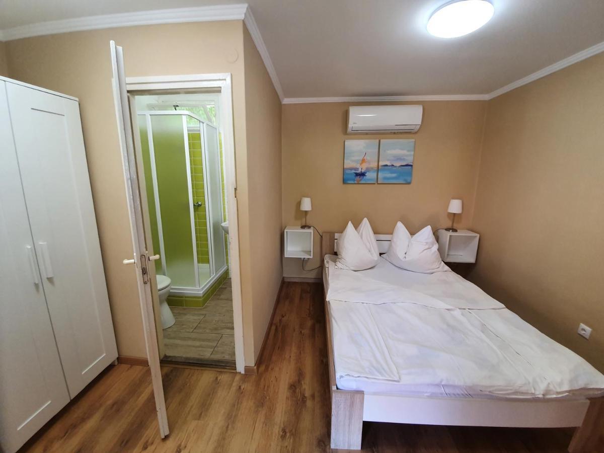 Appartement Muskatlis Haz à Balatonlelle Extérieur photo